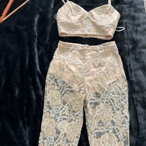 Fashion Nova Lace Pants set - Picture 2 of 2